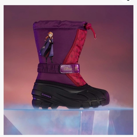 Brand new! Sorel x  DISNEY - Picture 1 of 2